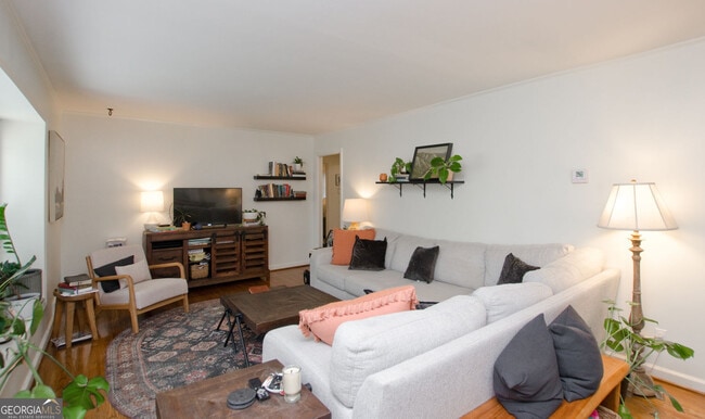 Photo - 2248 Rando Ln NW