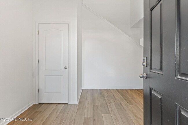 Photo - 2267 Shady Breeze Ln