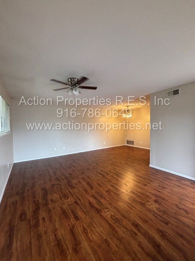 Photo - Action Properties RES Inc: offering Availabilities Roseville Greens Condo, single level 2 bedroom...