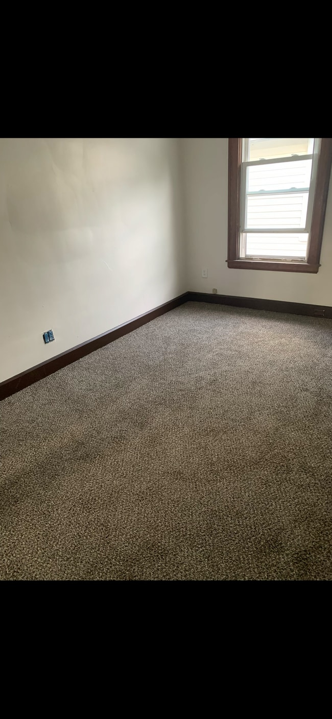 Photo - 3229 Lake Ave