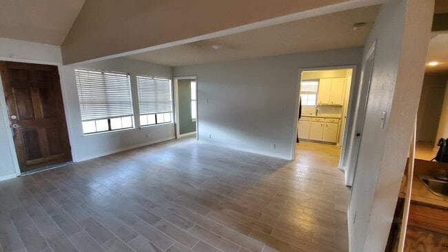 Photo - 4610 Neely Ave