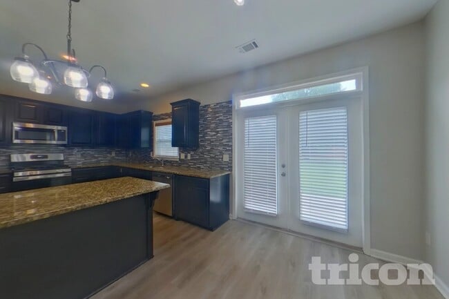 Photo - 7259 Madison Cir