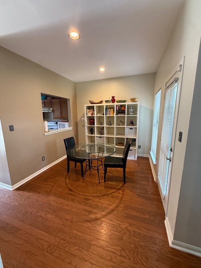 Photo - 1506 Cinnamon Path