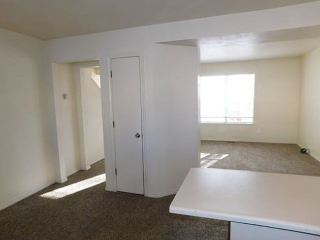Photo - Townhome on Allegheny for rent! Unit 2426