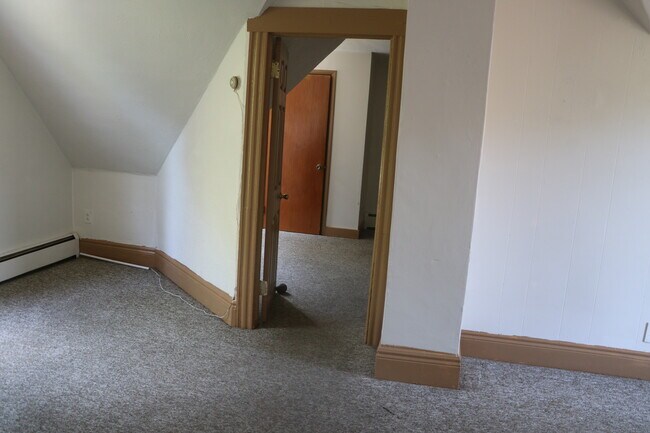 122 Meredith Ave Unit 2