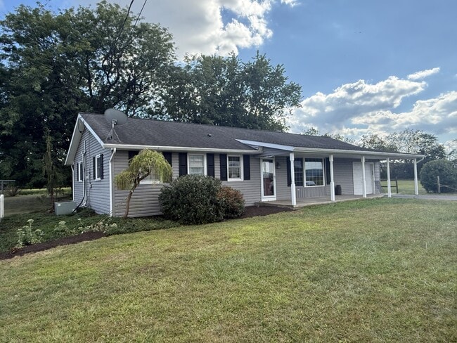 Building Photo - 5526 PA-25
