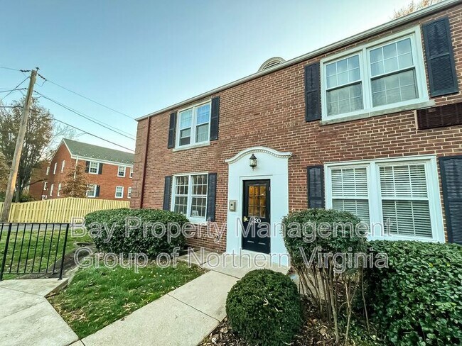 Photo - 220 N Thomas St Unit Apt 3