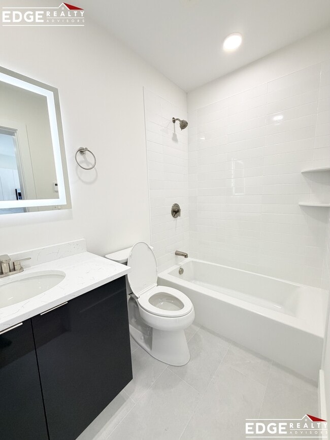 Photo - 38 Hichborn St Unidad 305