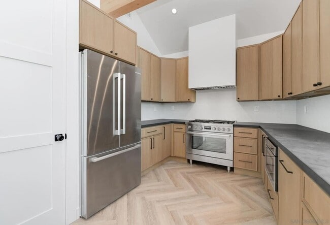 Photo - 9243 Southern Rd