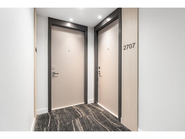 Photo - 9675 King George Blvd Unit 2707