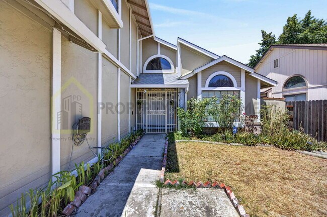 Photo - Spacious 4-Bedroom Retreat with 2.5 Baths