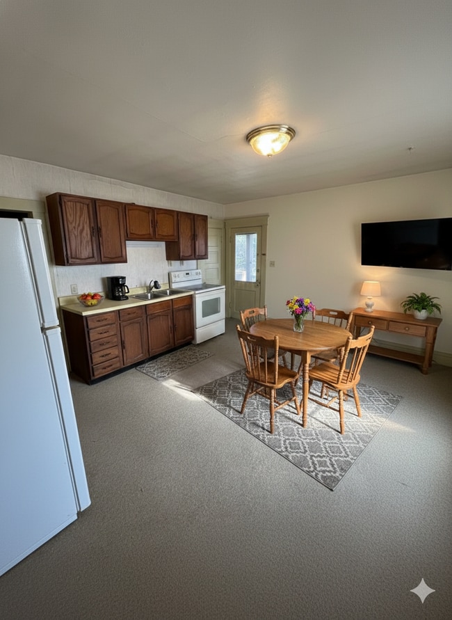 Photo - 723-723 1/2 South St Unit 723 1/2