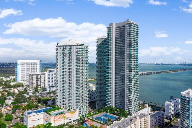 Building Photo - 480 NE 31st St Unit 3306 Rental