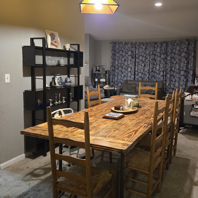 Photo - 509 Frank Ln