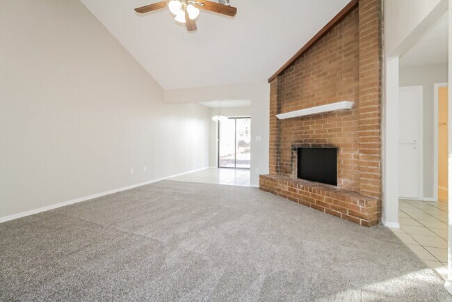 Photo - 10321 Koch Dr