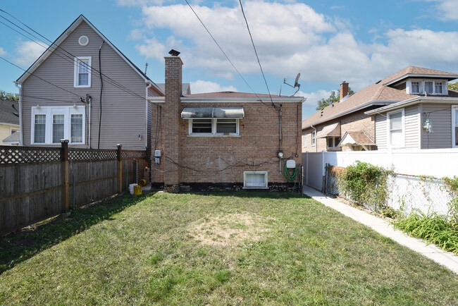 Photo - 5109 S Richmond St