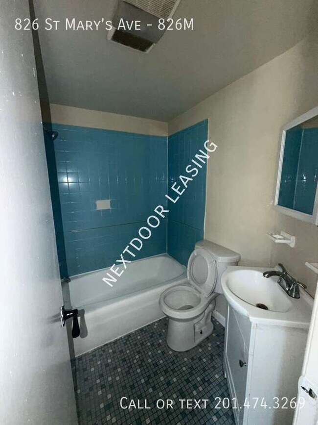 Photo - 826 St Mary's Ave Unit 826M
