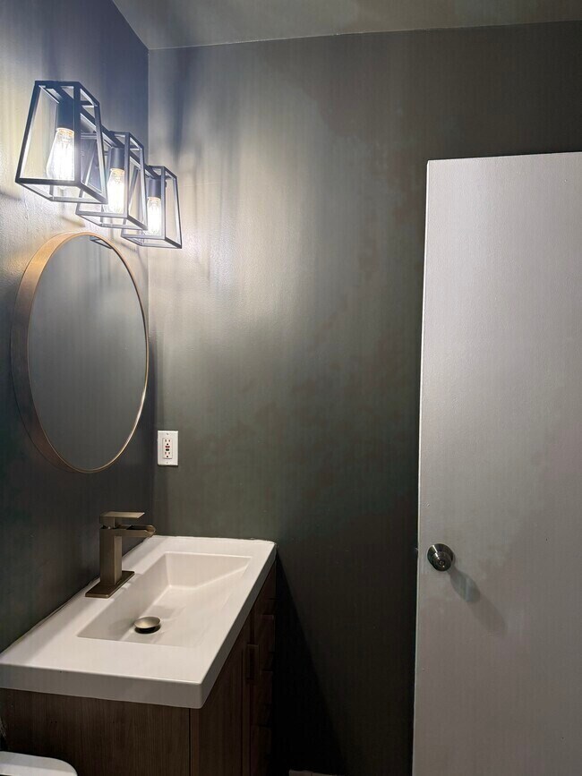 Photo - 8427 Snowden Oaks Pl