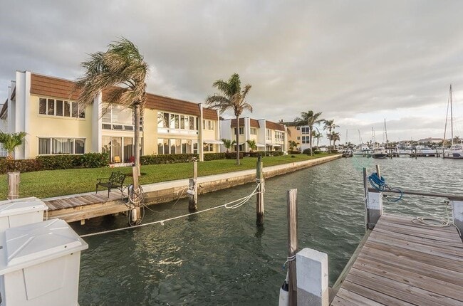 Photo - 1315 Bayshore Dr Unit 204