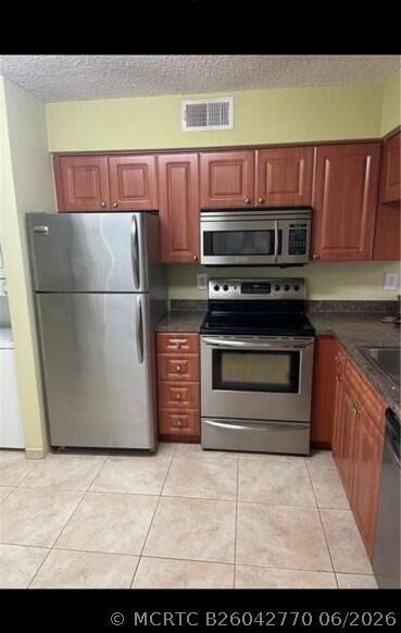 Photo - 16106 Glenmoor Dr