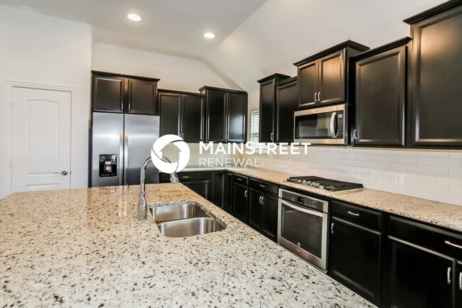3 Bedroom Pet-Friendly Home in Denton, TX with Main Street Renewal