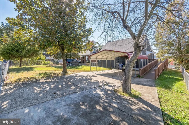 Photo - 5808 Black Hawk Dr