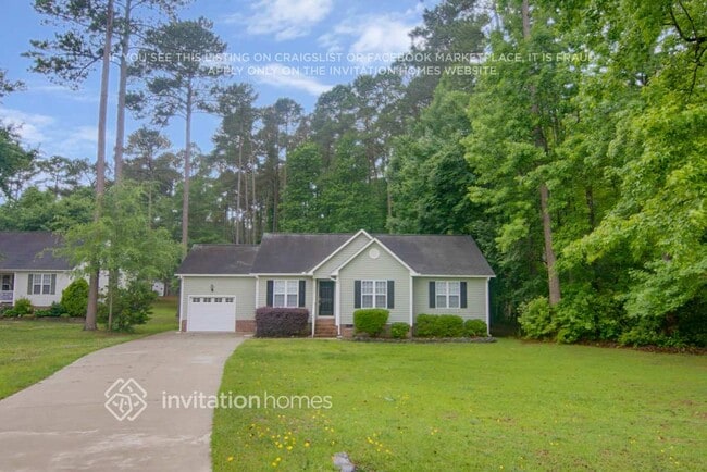 Building Photo - 152 Saleen Dr