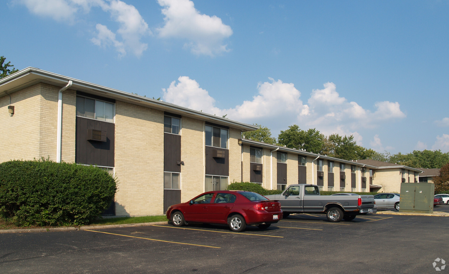 Hillcrest Place Apartments - Hillcrest Place Apartments