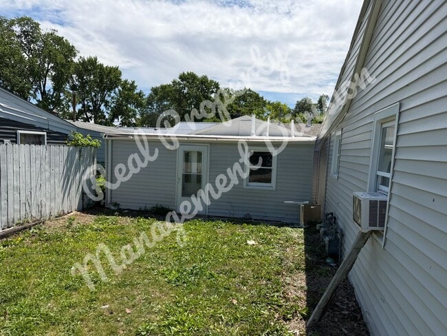 Building Photo - 516 Highland Ave Unit Apartment B