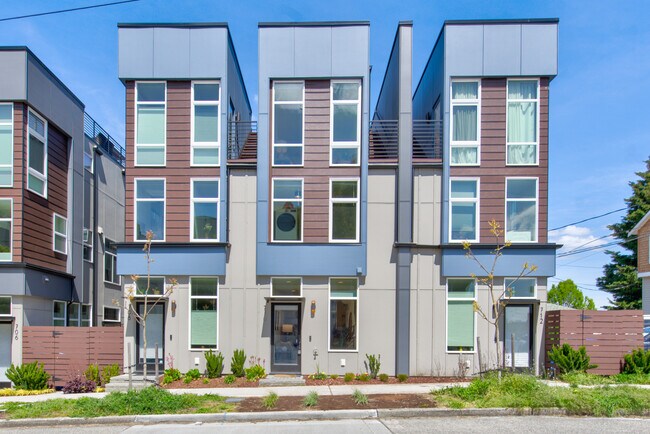 Photo - 710 McGraw St