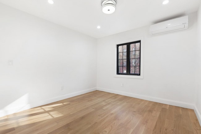 Bedroom - 602 Lexington Ave Unit Apartment 2