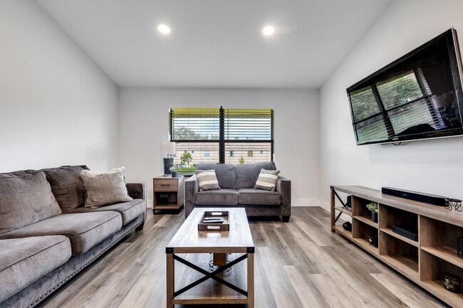 Photo - 13155 Chadwick Ct Unit 19