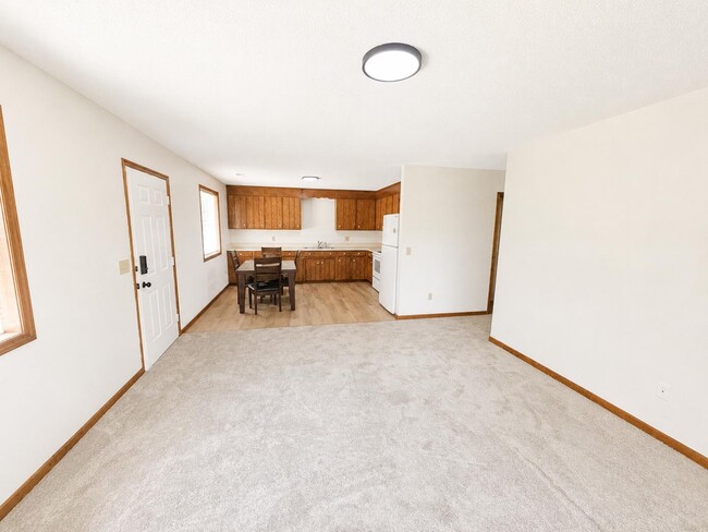 115 Victor Ave Ext