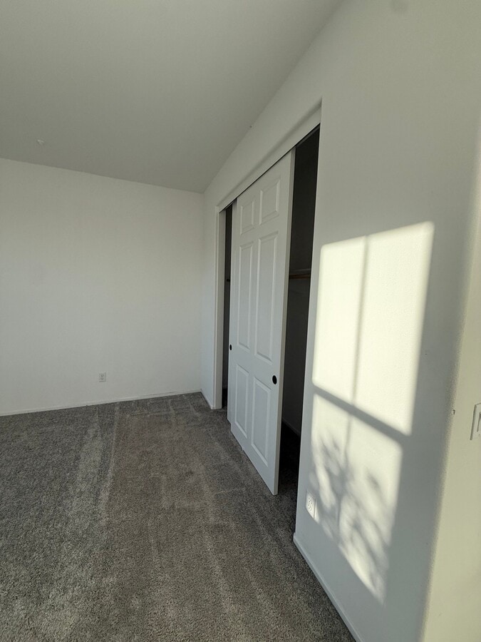 Photo - 2543 Wild Rose St