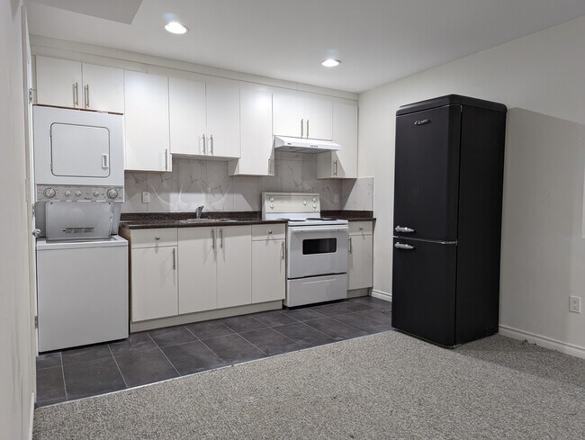 Photo - 11367 Creekside St