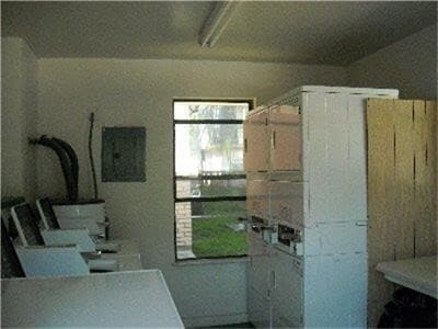 Photo - 499 W San Antonio St