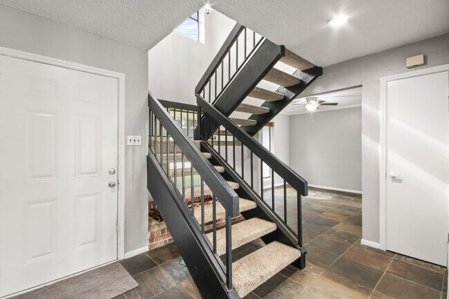 Photo - 17610 Possums Run Dr