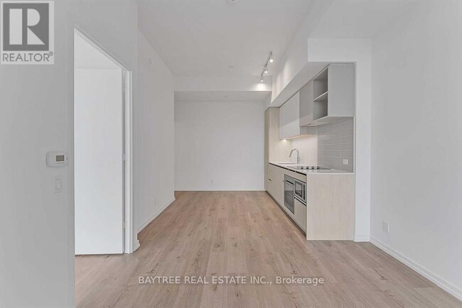 Photo - 1000 Portage Pkwy Unit 2701