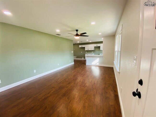 Photo - 4808 Alamo Dr