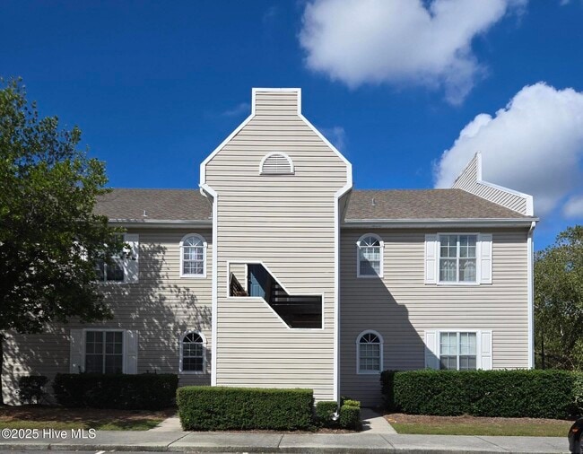 Building Photo - 723 Bragg Dr Unit Apt C