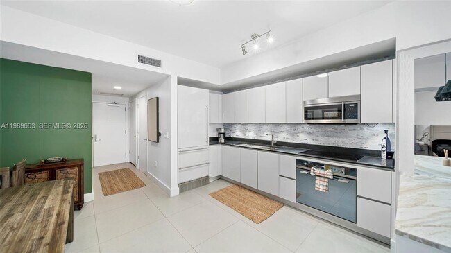 Photo - 1010 Brickell Ave Unit 2008
