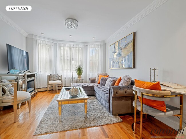 Photo - 328A Hart St