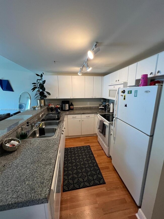 Photo - 2740 SW 28th Ter Condo Unit 604