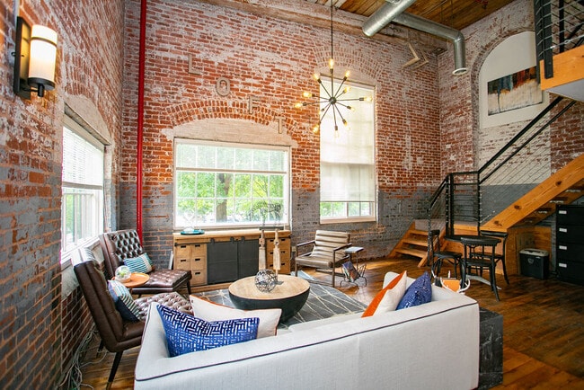 Photo - Newnan Lofts