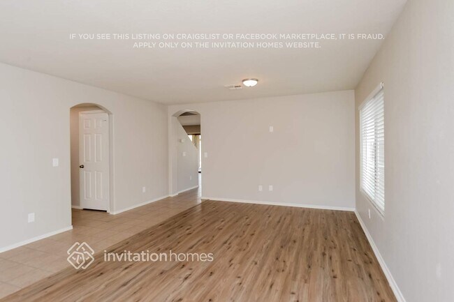 Photo - 676 E Maddison St