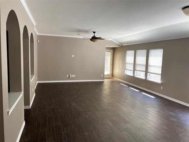 Photo - 2314 Colonial Springs Ln