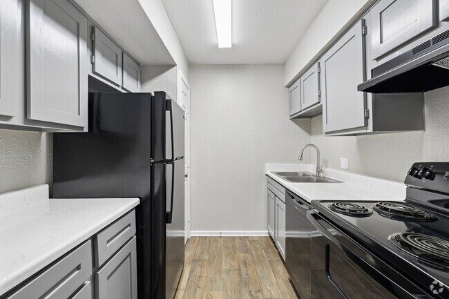 1BR, 1BA - 743SF - Kitchen