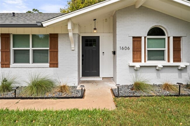 Photo - 1606 Colony Creek Dr