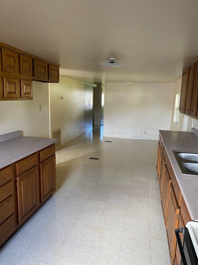 Photo - 36517 Sunshine Rd