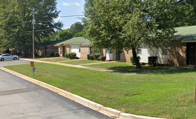 Photo - 386 Thornfield Dr